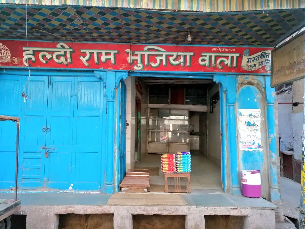 Early days of Haldiram's with traditional bhujia preparation in Bikaner